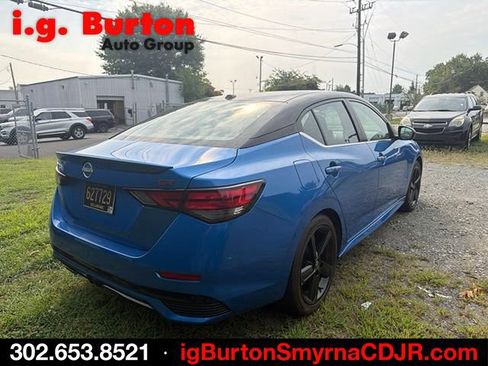 Used 2024 Nissan Sentra SR w/ SR Premium Package FWD image 5