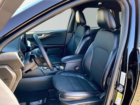 Certified 2023 Ford Escape ST-Line w/ Tech Pack #1 image 25