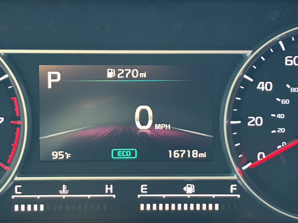 Used 2023 Kia Sorento S FWD image 27