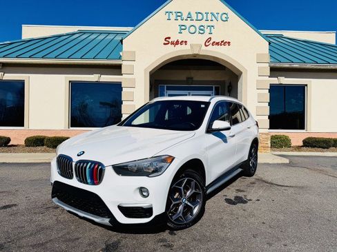 Used 2018 BMW X1 sDrive28i image 2