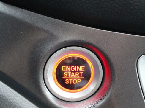 Used 2021 Honda Pilot Special Edition image 26
