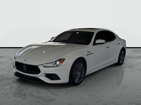Used 2022 Maserati Ghibli Modena RWD image 4