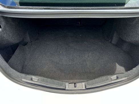 Used 2018 Ford Fusion SE w/ Fusion SE Technology Package image 17