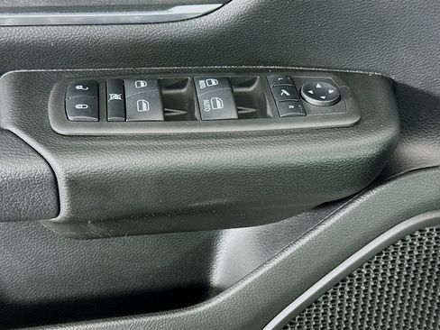 Used 2022 RAM 1500 Big Horn image 15