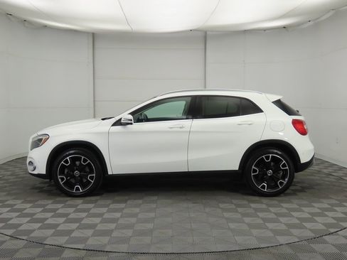 Used 2018 Mercedes-Benz GLA 250 image 8