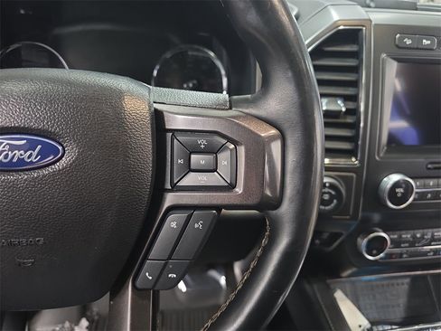 Used 2021 Ford Expedition Limited image 19