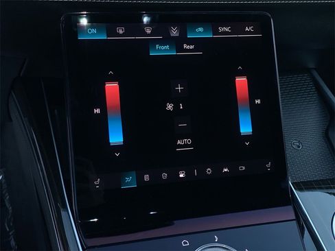 Certified 2025 Cadillac Escalade Premium Luxury image 15