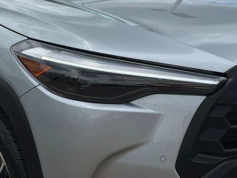 Certified 2026 Toyota Corolla Cross XLE FWD image 29