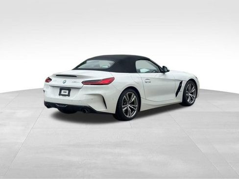 Certified 2025 BMW Z4 sDrive30i RWD image 12