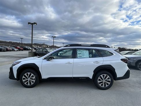 New 2025 Subaru Outback image 5