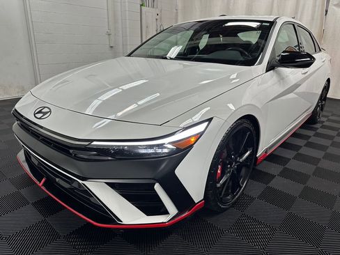 Used 2025 Hyundai Elantra N FWD image 4