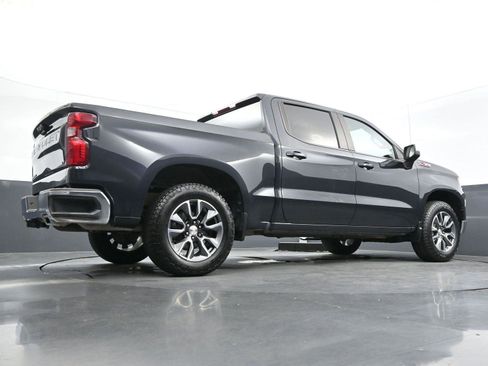 Used 2023 Chevrolet Silverado 1500 LT w/ Z71 Off-Road Package image 47