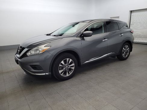 Used 2017 Nissan Murano S image 2
