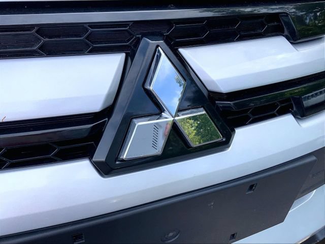 Used 2022 Mitsubishi Outlander Sport FWD image 5