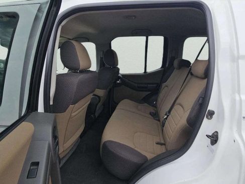 Used 2007 Nissan Xterra S w/ Utility Pkg image 7