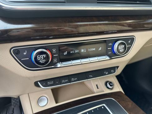 Used 2018 Audi Q5 2.0T Premium Plus w/ Premium Plus Package image 31