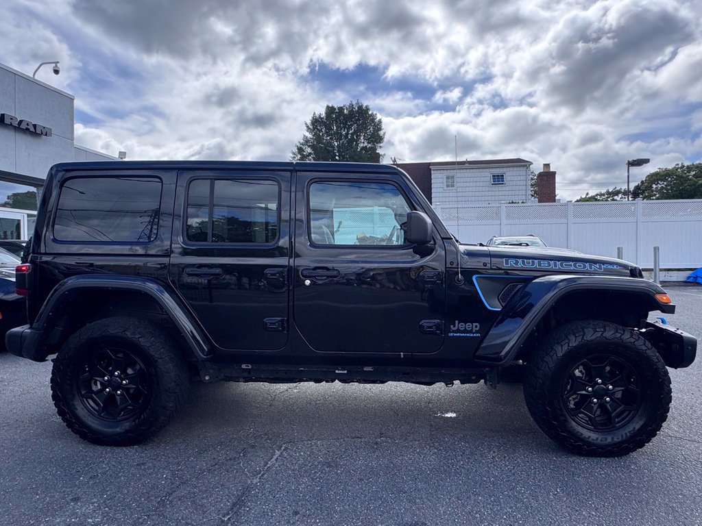 Used 2023 Jeep Wrangler Unlimited Rubicon 4xe AWD/4WD image 9