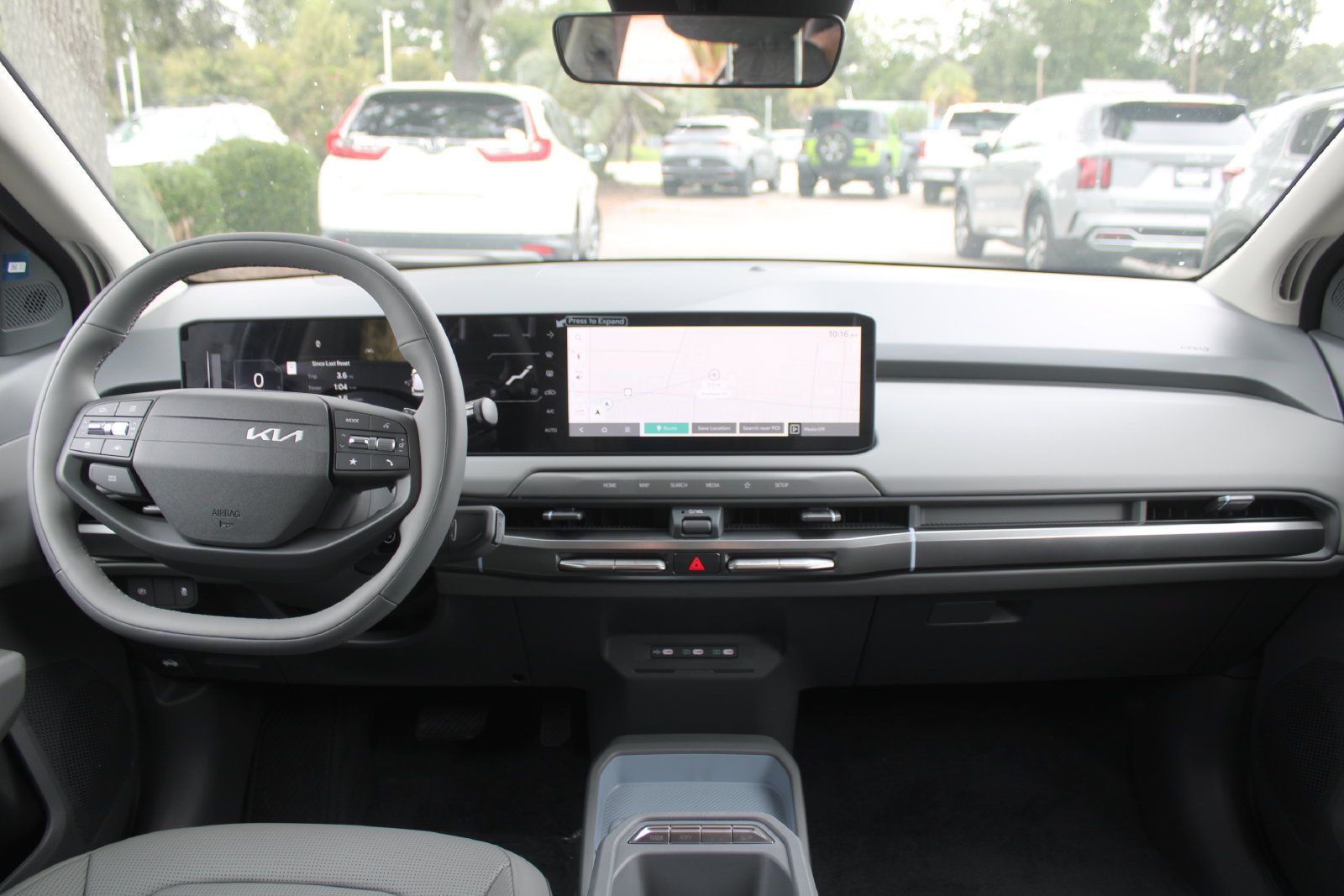 New 2027 Kia EV3 Wind FWD image 23