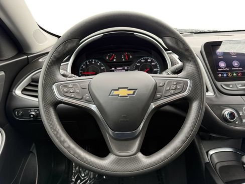 Used 2023 Chevrolet Malibu LT w/ Driver Confidence Package FWD image 10