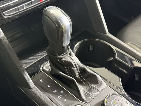 Used 2023 Volkswagen Atlas Cross Sport SEL Premium R-Line image 25