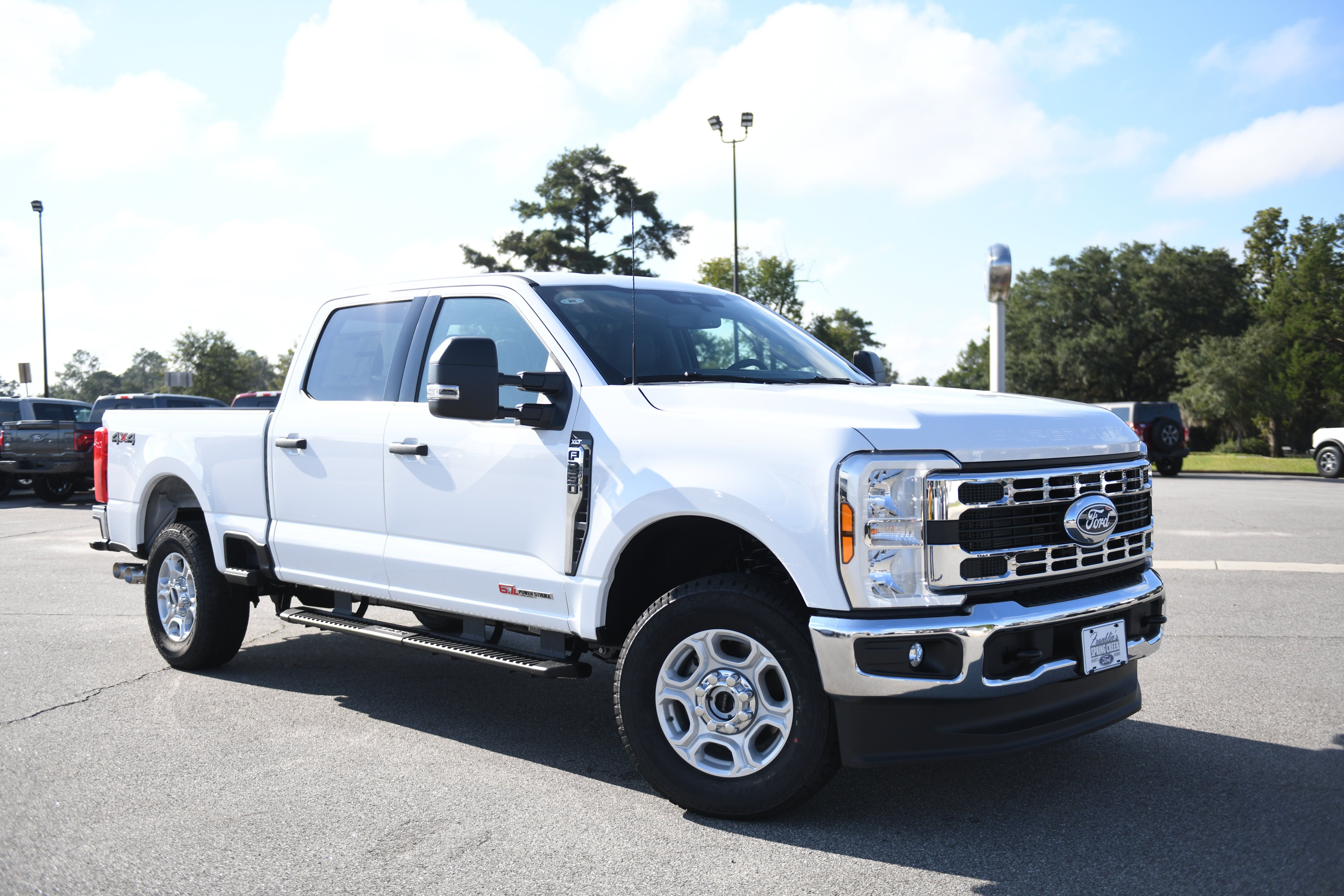 New 2027 Ford F250 XLT w/ F-250 >10K GVWR Package AWD/4WD image 1