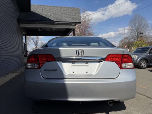 Used 2011 Honda Civic LX image 6