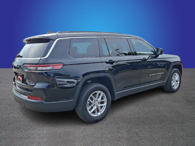 Used 2026 Jeep Grand Cherokee L Laredo AWD/4WD image 5