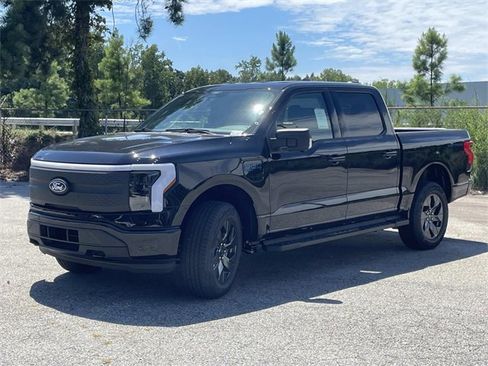 New 2025 Ford F150 Lightning Flash image 24