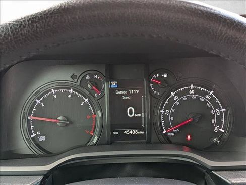 Used 2023 Toyota 4Runner SR5 Premium AWD/4WD image 10