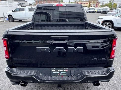 Used 2025 RAM 1500 Big Horn AWD/4WD image 6