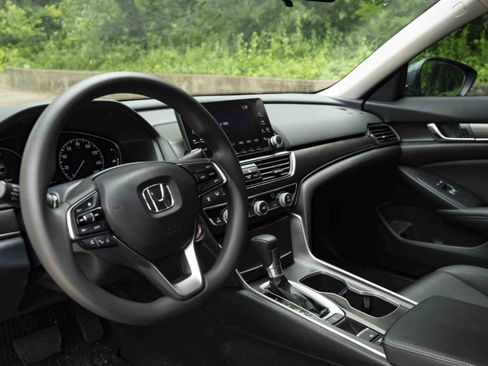 Used 2020 Honda Accord LX image 16