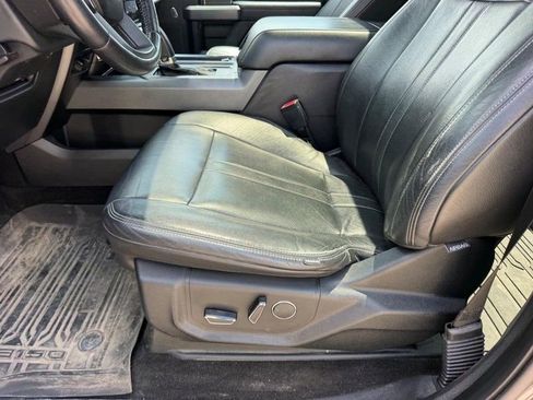 Used 2018 Ford F150 XLT w/ Equipment Group 302A Luxury AWD/4WD image 23