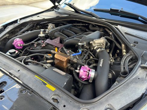 Used 2012 Nissan GT-R Premium image 25