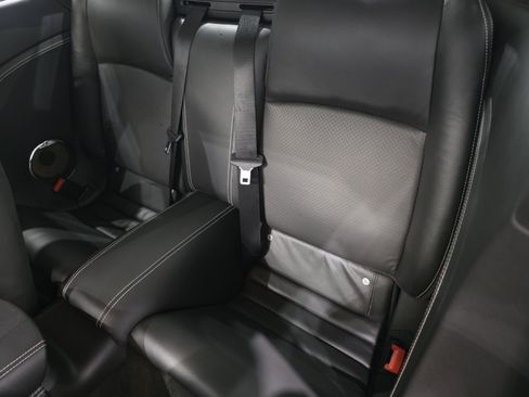 Used 2015 Jaguar XK Coupe image 9