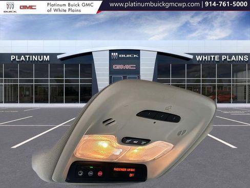 Used 2024 Buick Encore GX Avenir image 29