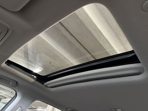 Used 2025 Honda CR-V EX-L image 15