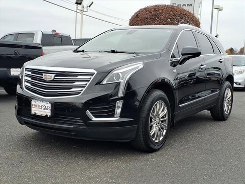 Used 2019 Cadillac XT5 Luxury image 3