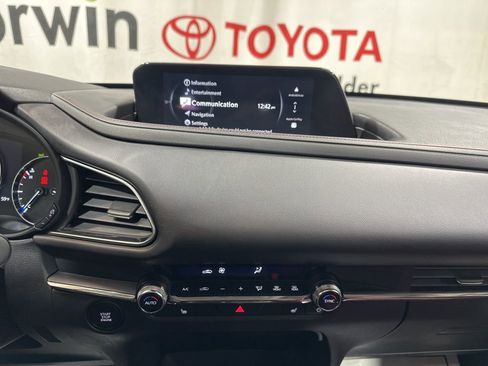 Used 2025 MAZDA CX-30 AWD 2.5 S w/ Preferred Package image 29