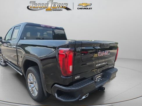 Used 2025 GMC Sierra 1500 Denali w/ Technology Package AWD/4WD image 6