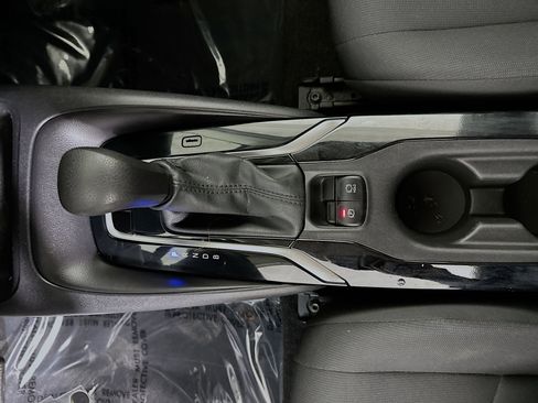 Used 2022 Toyota Corolla LE image 21