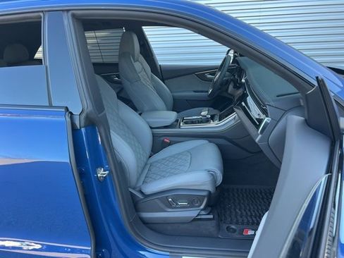 Used 2024 Audi SQ8 Premium Plus w/ Executive Package image 34