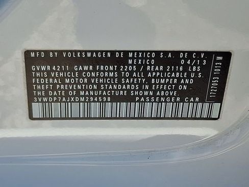 Used 2013 Volkswagen Jetta SE FWD image 24