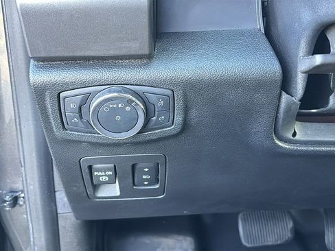 Used 2019 Ford F150 XLT w/ Equipment Group 302A Luxury image 15