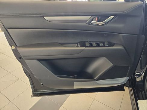 New 2025 MAZDA CX-5 AWD 2.5 S w/ Select Package image 16