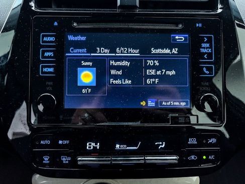 Used 2018 Toyota Prius Three Touring image 19