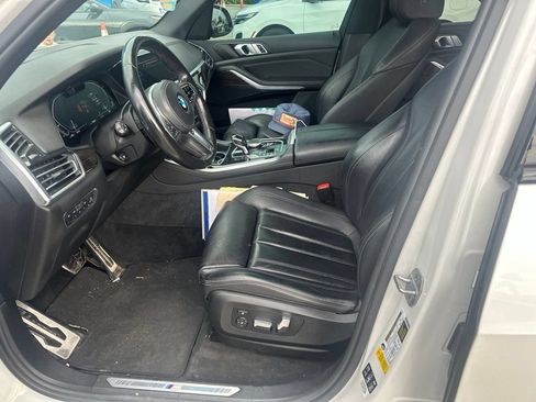 Used 2019 BMW X5 xDrive40i w/ M Sport Package AWD/4WD image 5