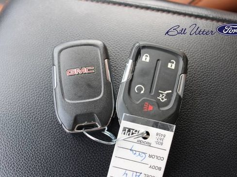Used 2020 GMC Acadia AT4 w/ Driver Alert Package II AWD/4WD image 24
