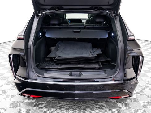 Certified 2025 Cadillac Lyriq Luxury w/ LPO, Floor Liner Package image 35