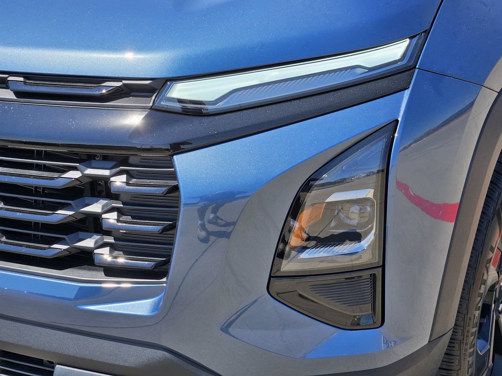 New 2027 Chevrolet Equinox LT w/ Midnight Edition FWD image 10