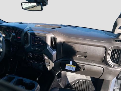 Used 2025 Chevrolet Silverado 2500 W/T w/ WT/CX Safety Package RWD image 22